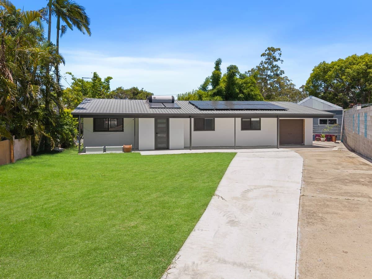 1 Girralong Street, EAGLEBY - Thumbnail 2