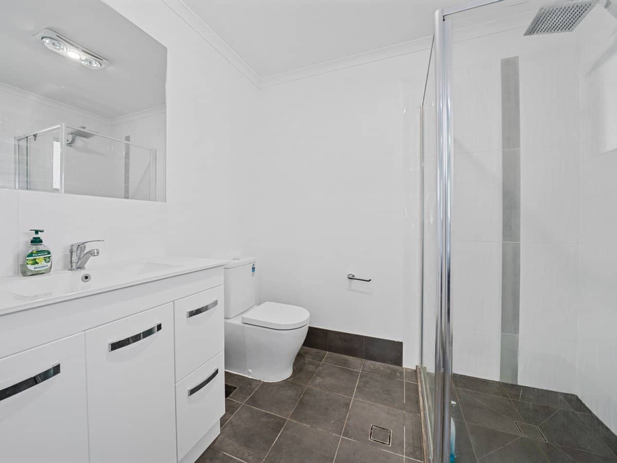 1 Girralong Street, EAGLEBY - Thumbnail 10