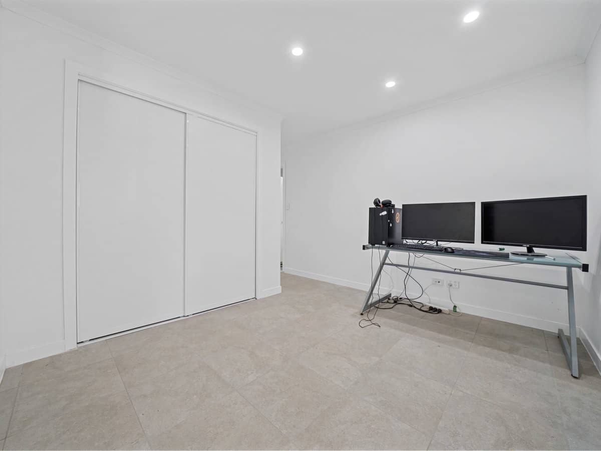 1 Girralong Street, EAGLEBY - Thumbnail 12