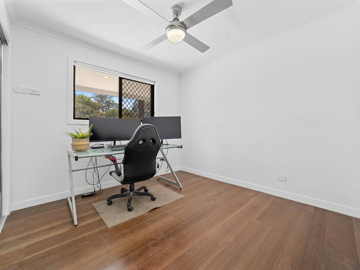 1 Girralong Street, EAGLEBY - Thumbnail 15