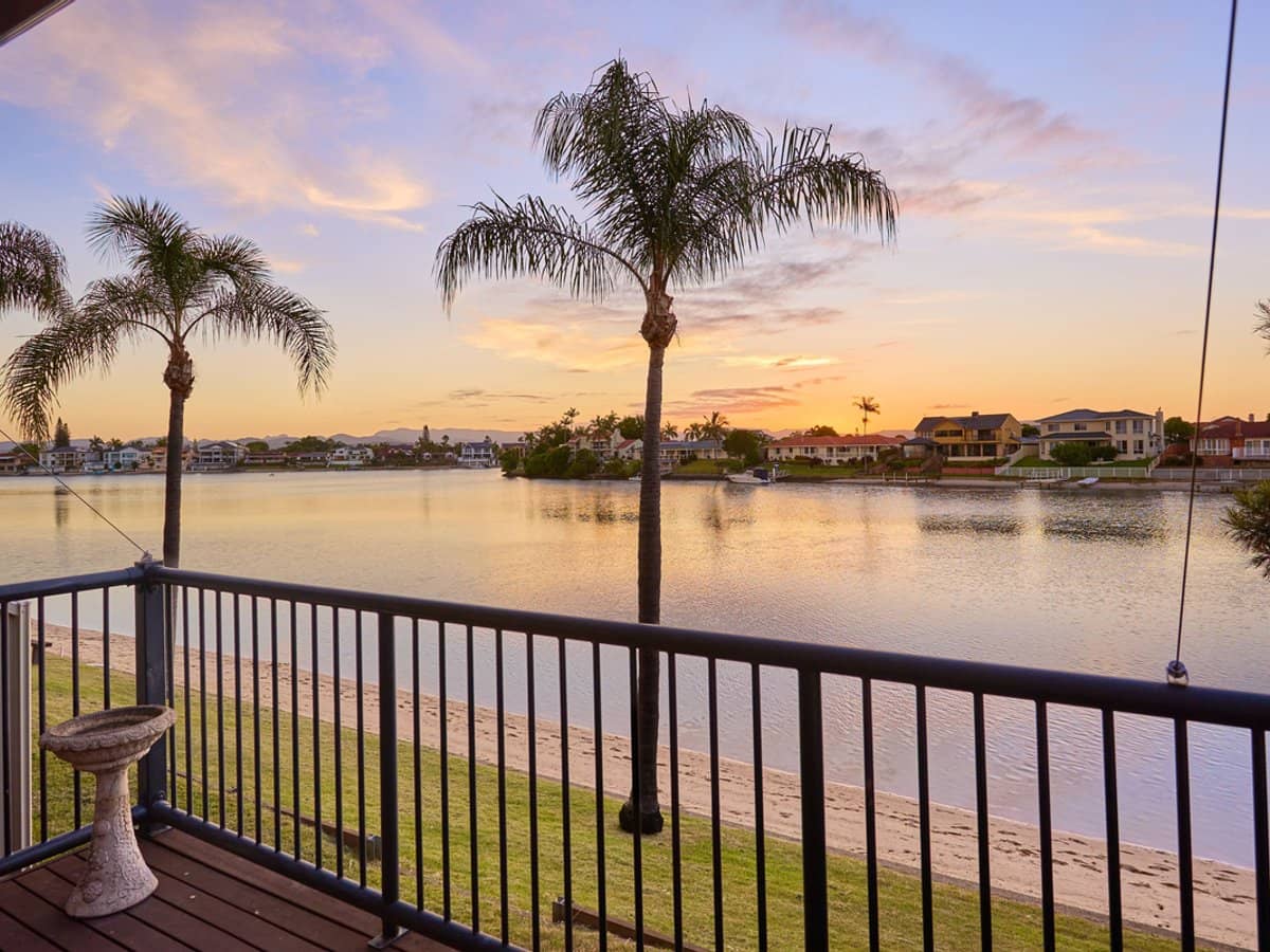 17-21 Duet Drive, Mermaid Waters - Thumbnail 3