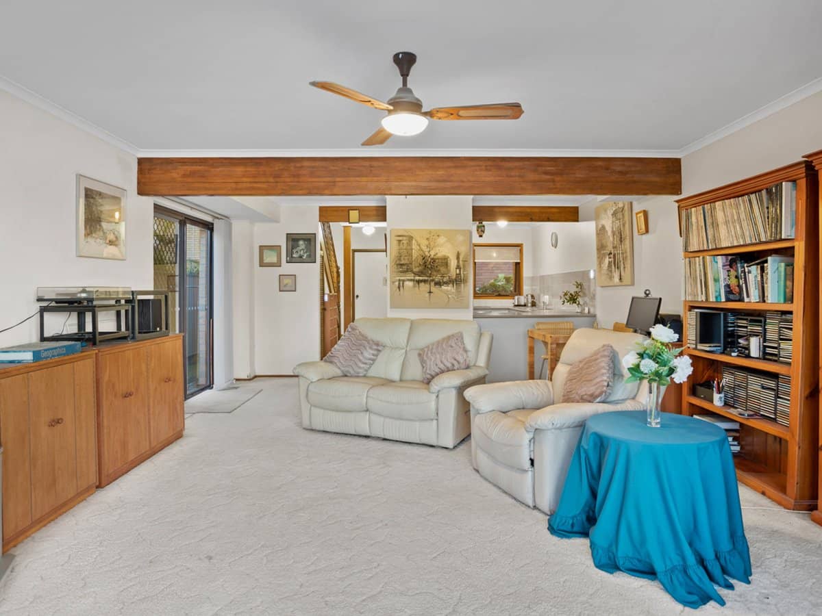 17-21 Duet Drive, Mermaid Waters - Thumbnail 5