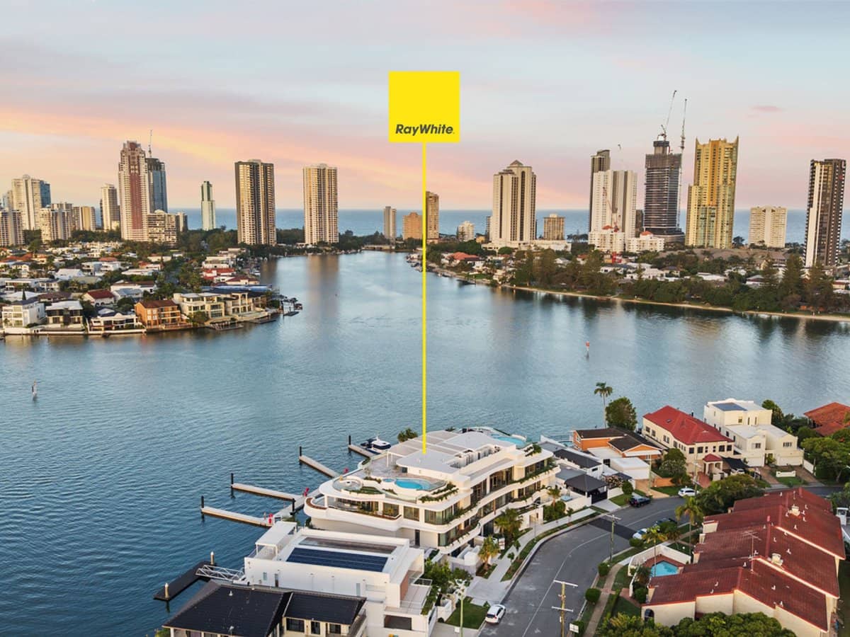 107 Stanhill Drive, Surfers Paradise - Thumbnail 1