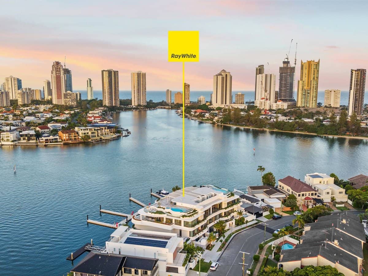 107 Stanhill Drive, Surfers Paradise - Thumbnail 3