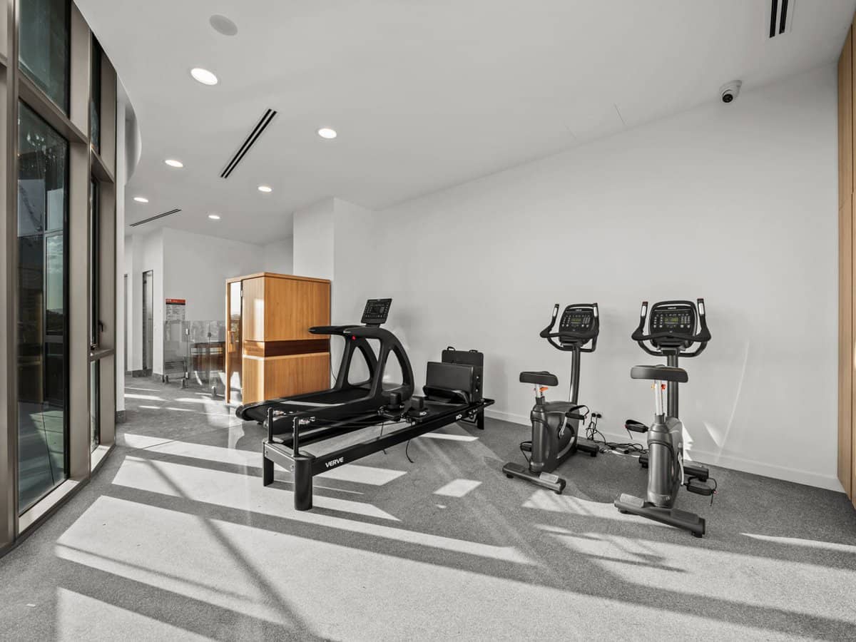 107 Stanhill Drive, Surfers Paradise - Thumbnail 21