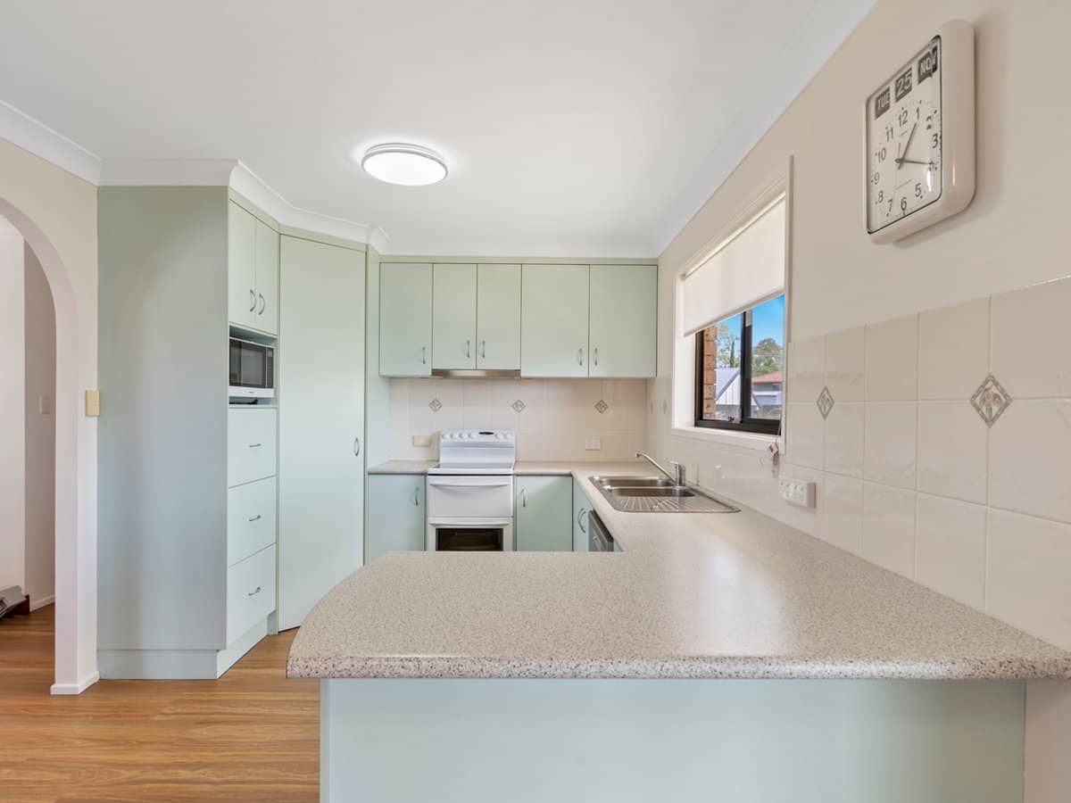 5 Nussey Court, MOUNT WARREN PARK - Thumbnail 6