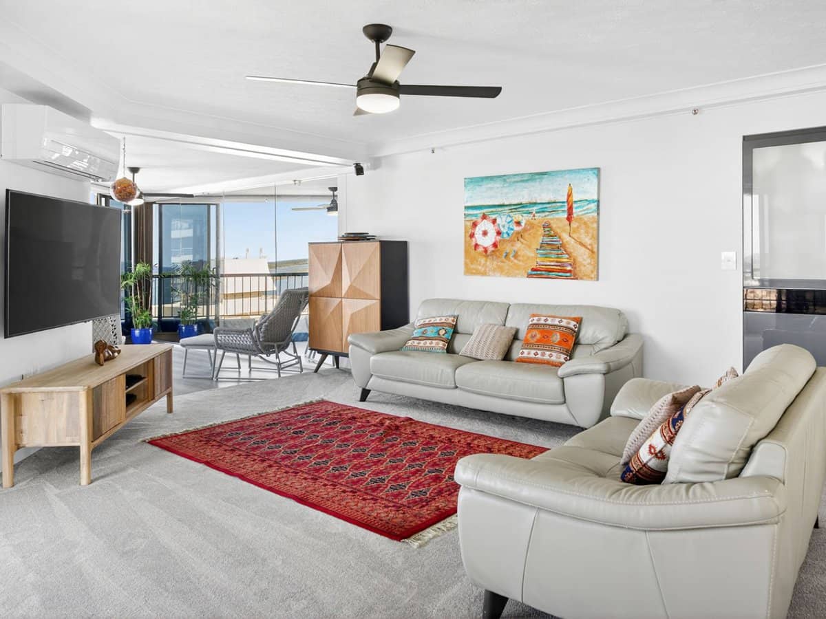 17 Bayview Street, Runaway Bay - Thumbnail 9