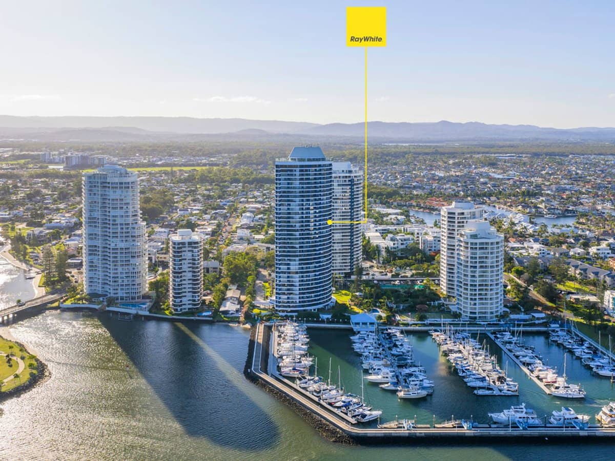 17 Bayview Street, Runaway Bay - Thumbnail 21