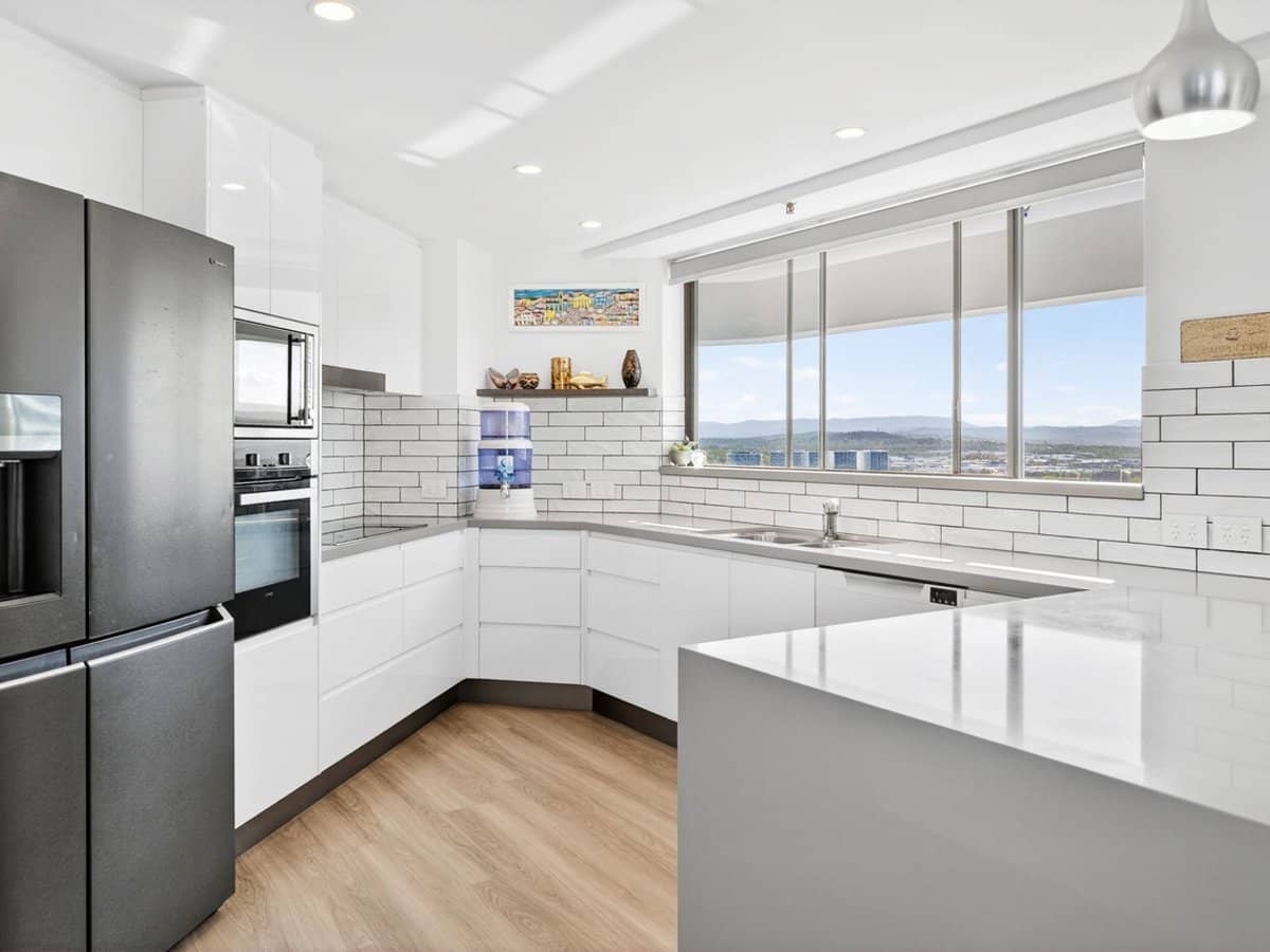 17 Bayview Street, Runaway Bay - Thumbnail 6