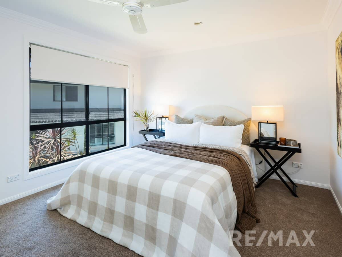 21 Fiddlewood Place, REEDY CREEK - Thumbnail 17