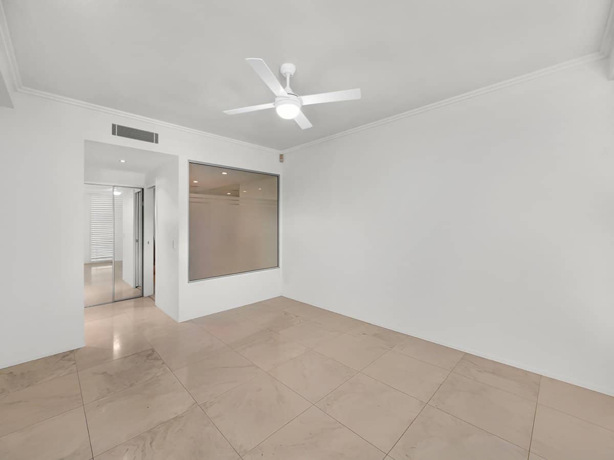 1 Rialto Quay Drive, HOPE ISLAND - Thumbnail 7