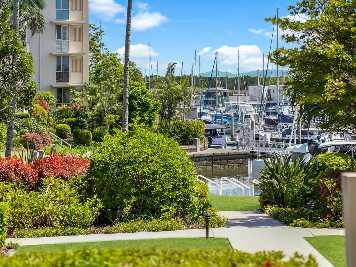 1 Rialto Quay Drive, HOPE ISLAND - Thumbnail 15