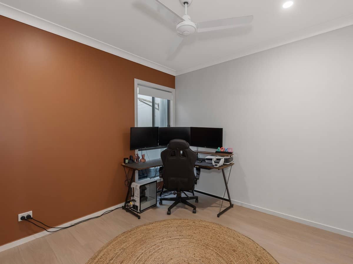 1 Electra Street, COOMERA - Thumbnail 9