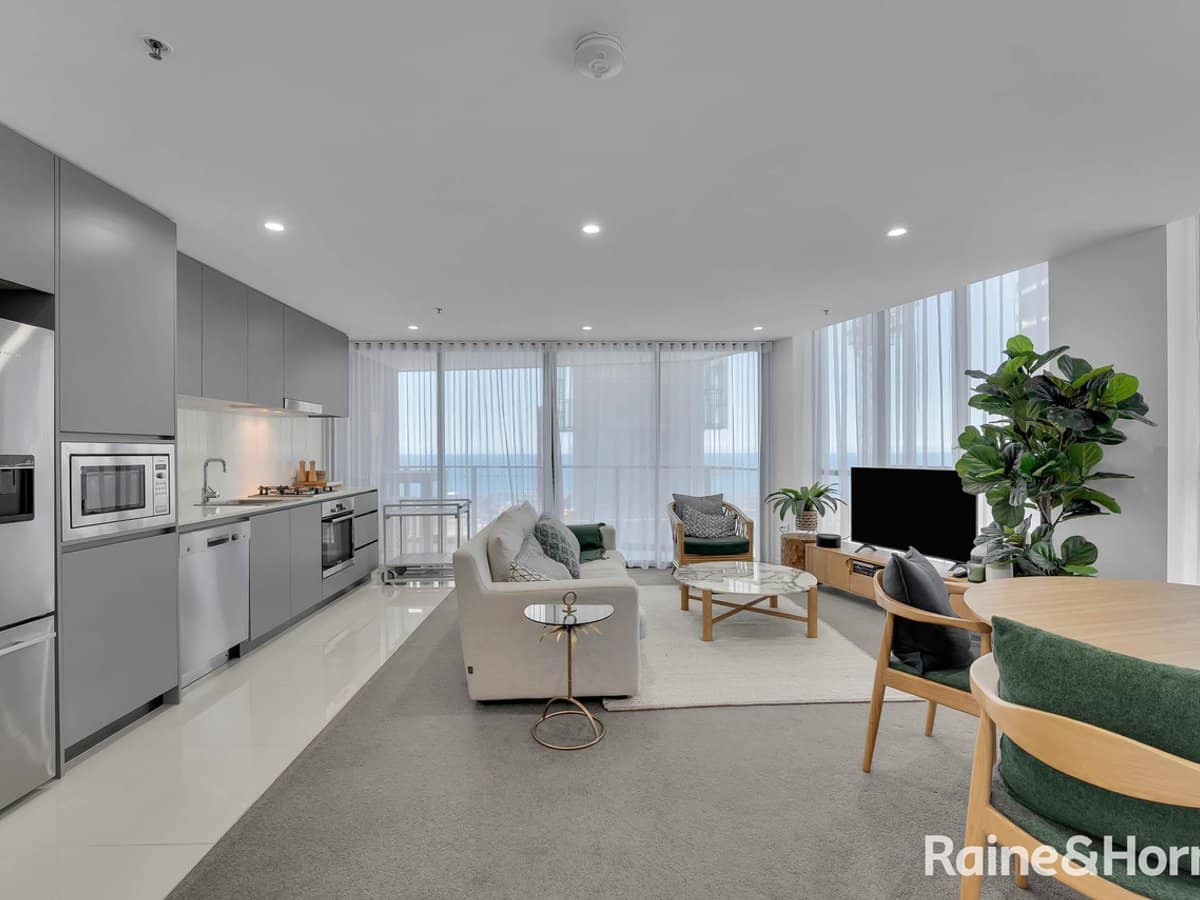 3440 Surfers Paradise Boulevard, SURFERS PARADISE - Thumbnail 2