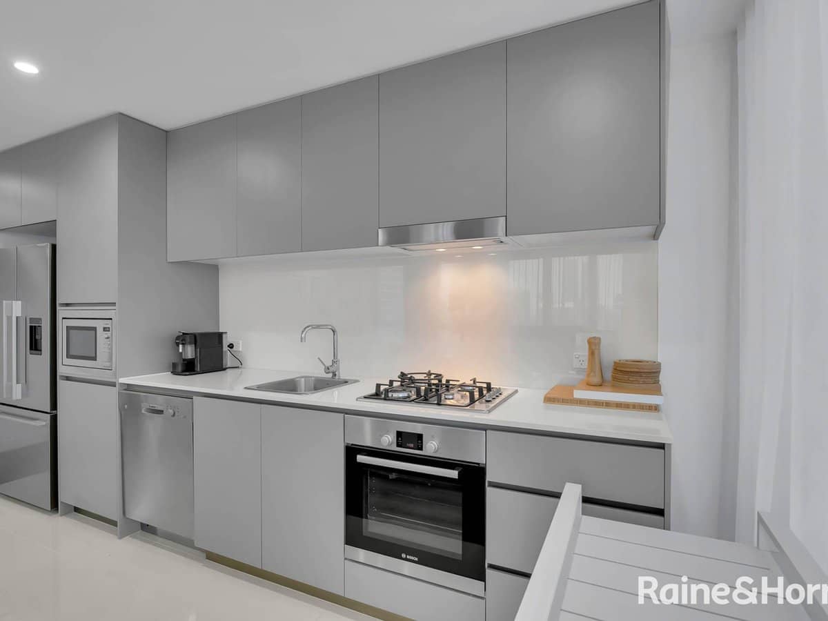 3440 Surfers Paradise Boulevard, SURFERS PARADISE - Thumbnail 6