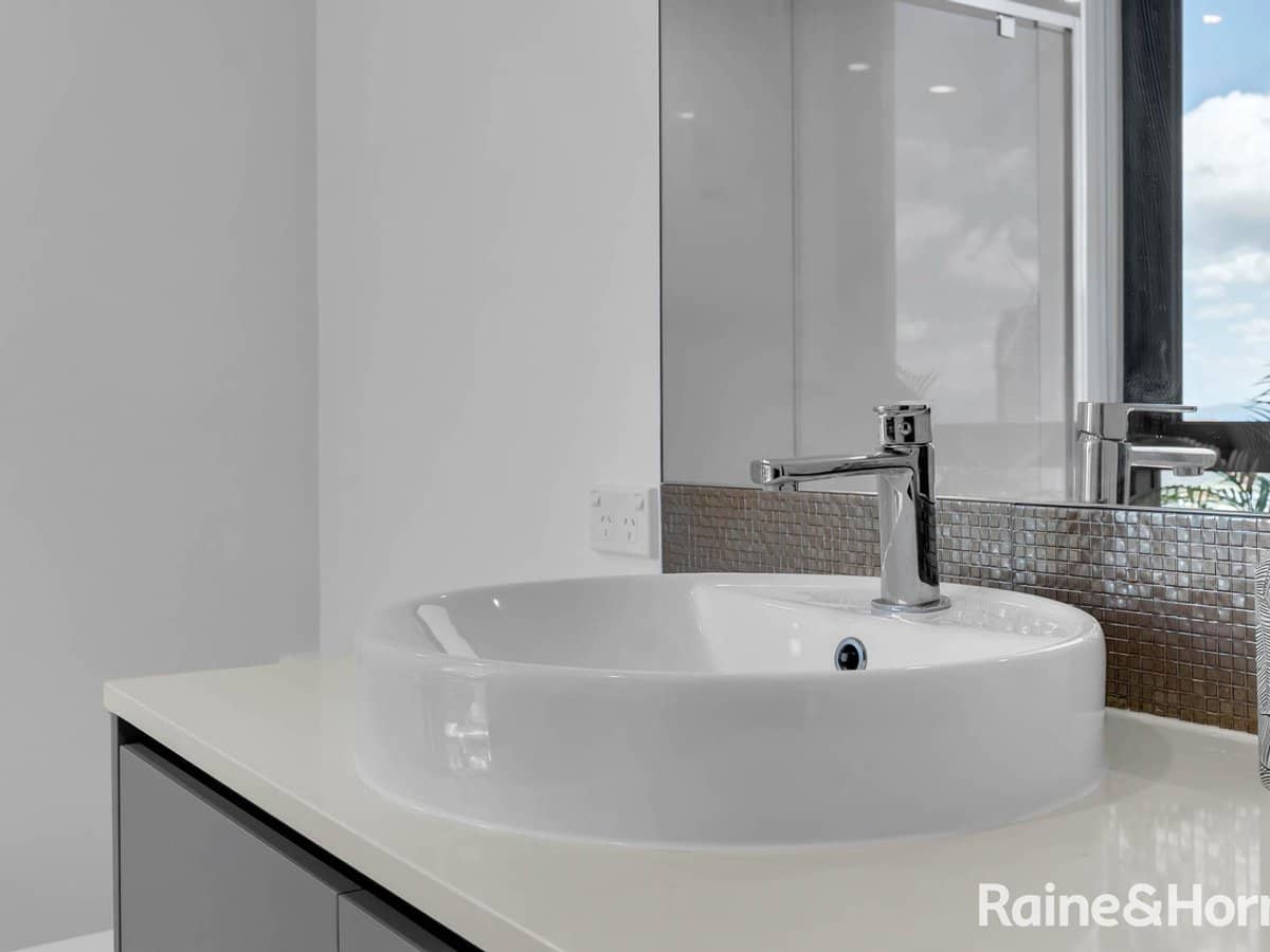 3440 Surfers Paradise Boulevard, SURFERS PARADISE - Thumbnail 13