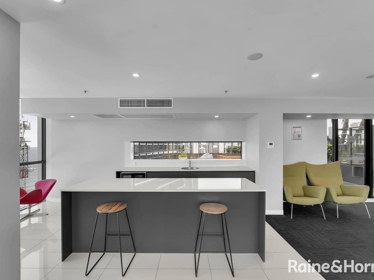 3440 Surfers Paradise Boulevard, SURFERS PARADISE - Thumbnail 16