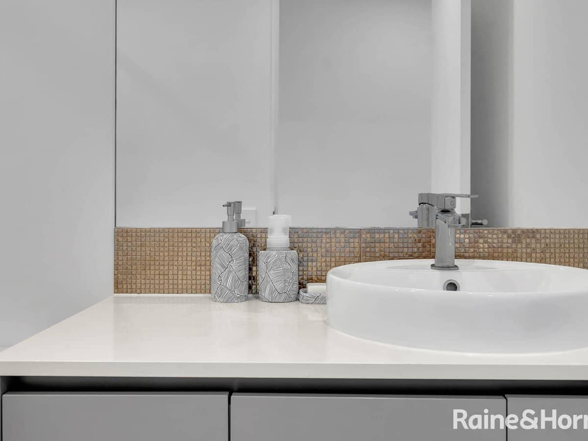 3440 Surfers Paradise Boulevard, SURFERS PARADISE - Thumbnail 9