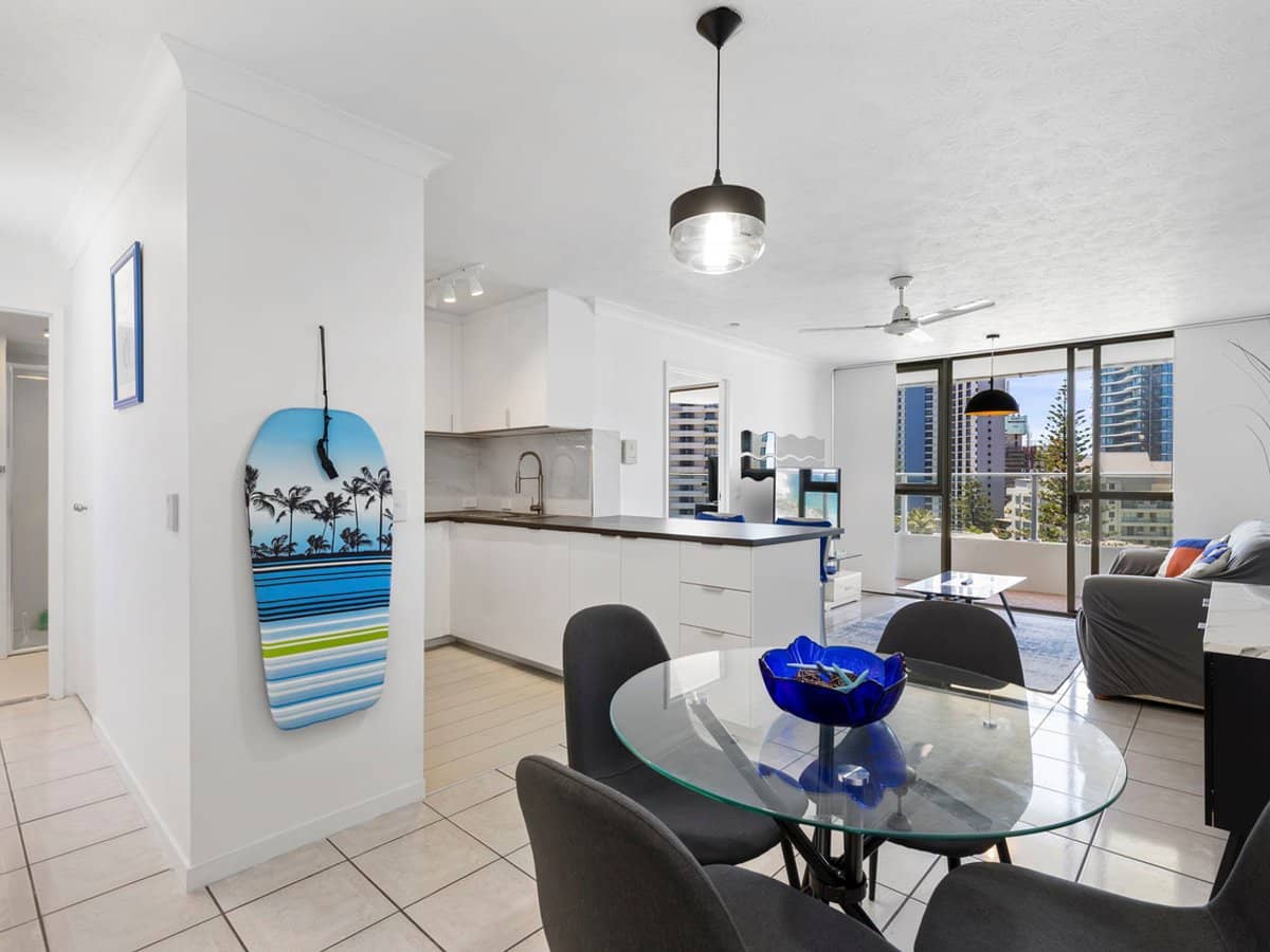 19 Fern Street, SURFERS PARADISE - Thumbnail 7