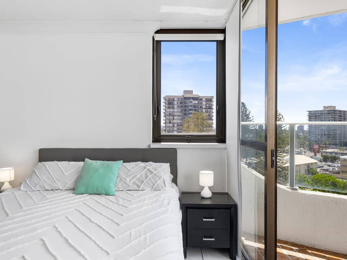 19 Fern Street, SURFERS PARADISE - Thumbnail 14