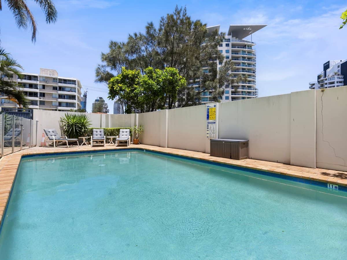 19 Fern Street, SURFERS PARADISE - Thumbnail 16