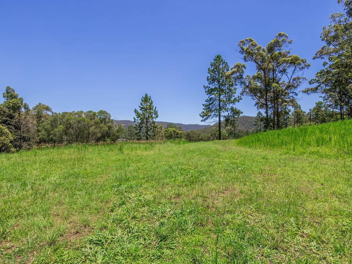101 Crest Hill Drive, WONGAWALLAN - Thumbnail 6