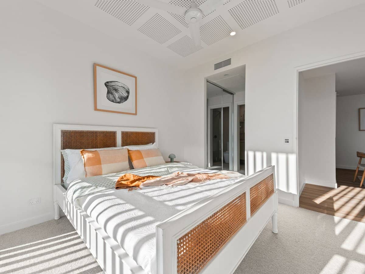 15-17 Waverley Street, Southport - Thumbnail 22