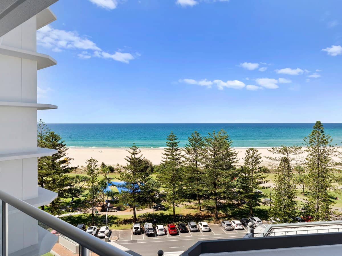 62-66 Marine Parade, COOLANGATTA - Thumbnail 19