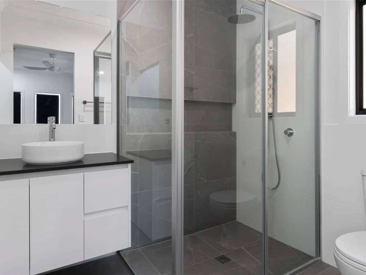 30 New Road, LOGAN VILLAGE - Thumbnail 3