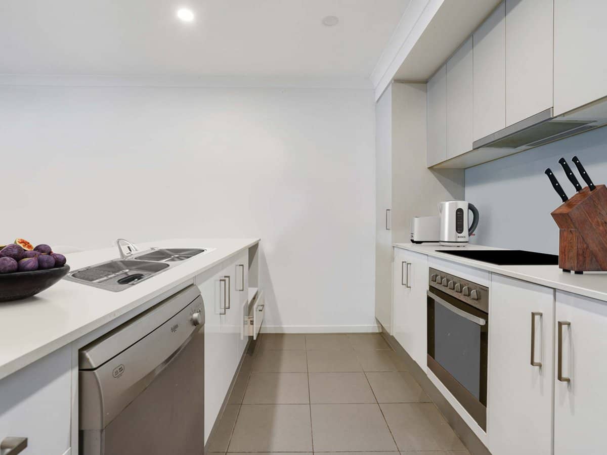 1 Bottle Brush Circuit, COOMERA - Thumbnail 4