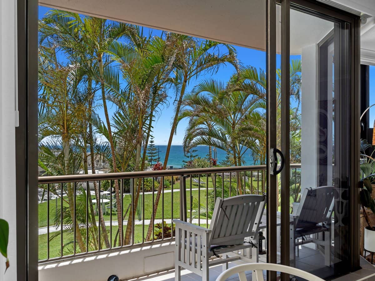 9 Trickett Street, Surfers Paradise - Thumbnail 6