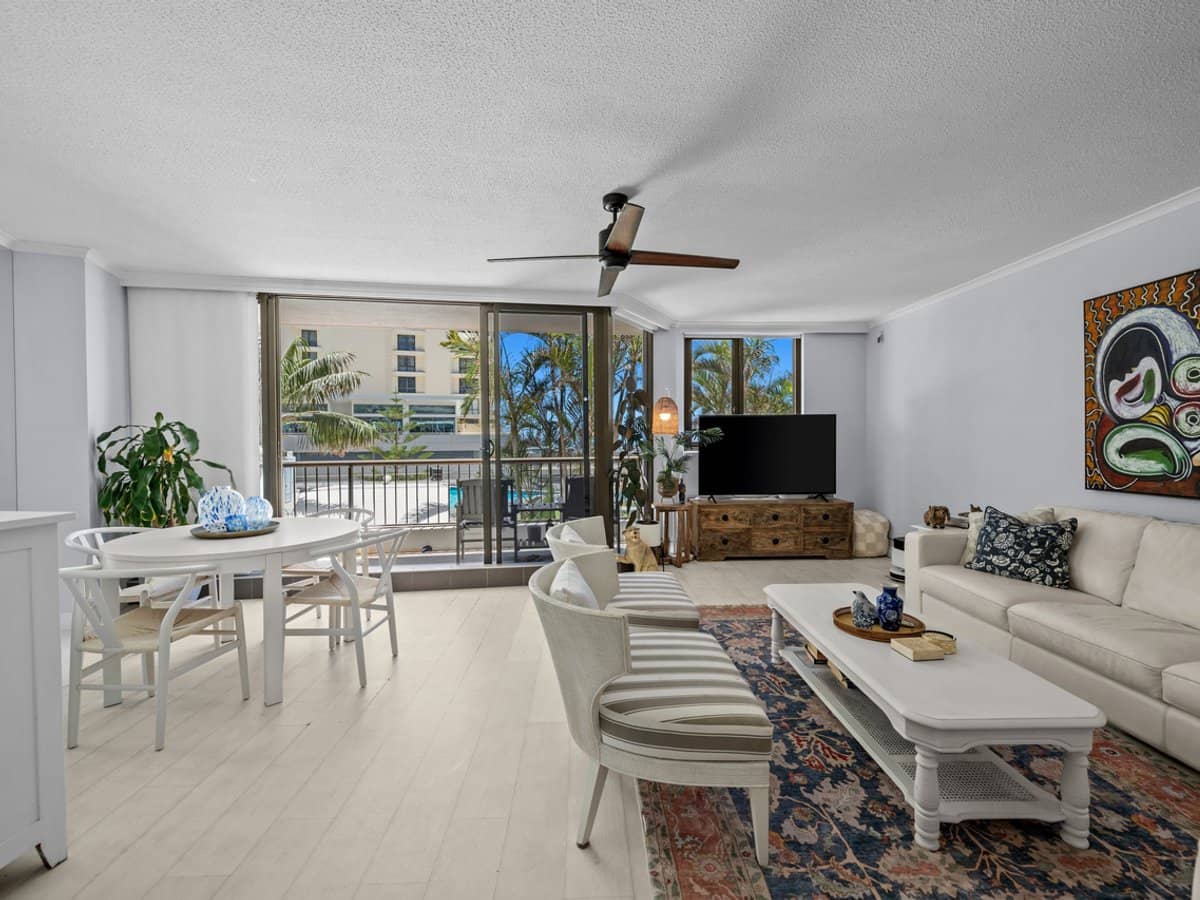 9 Trickett Street, Surfers Paradise - Thumbnail 10