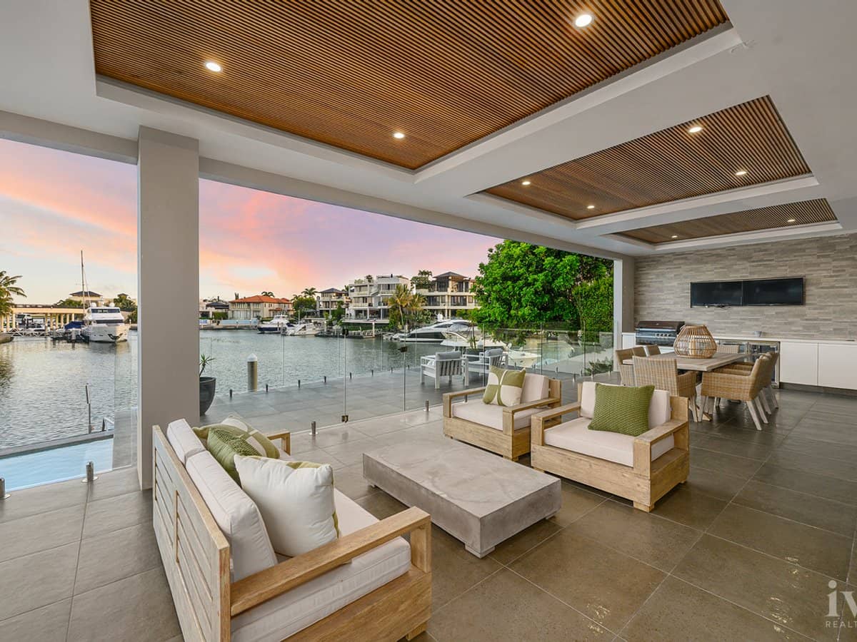 20 Hampton Court, Sovereign Islands - Thumbnail 8