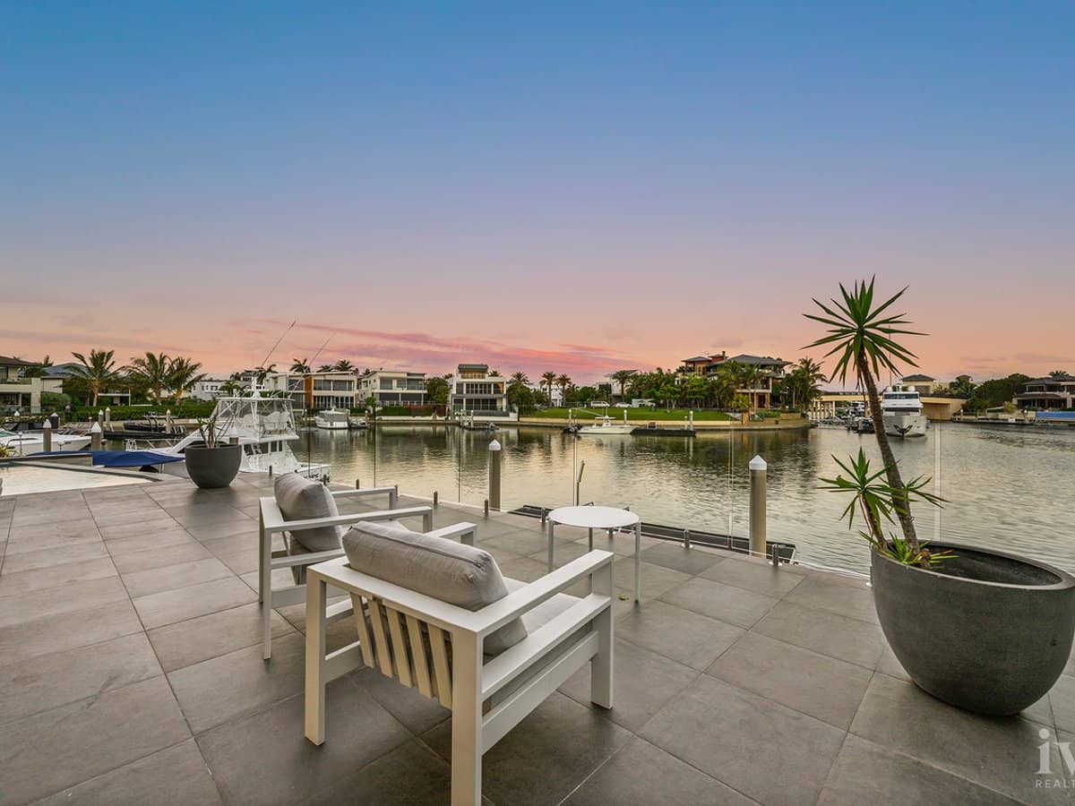 20 Hampton Court, Sovereign Islands - Thumbnail 9