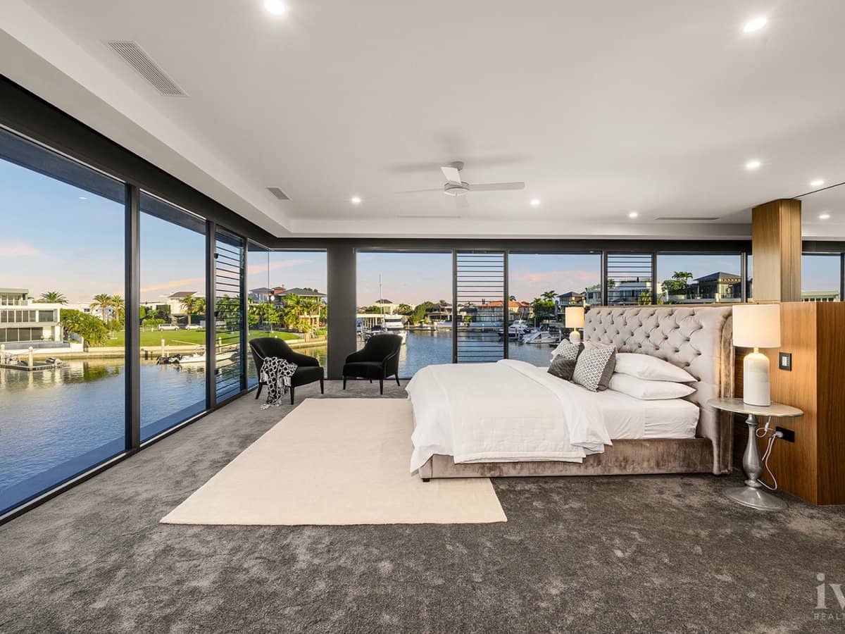 20 Hampton Court, Sovereign Islands - Thumbnail 15