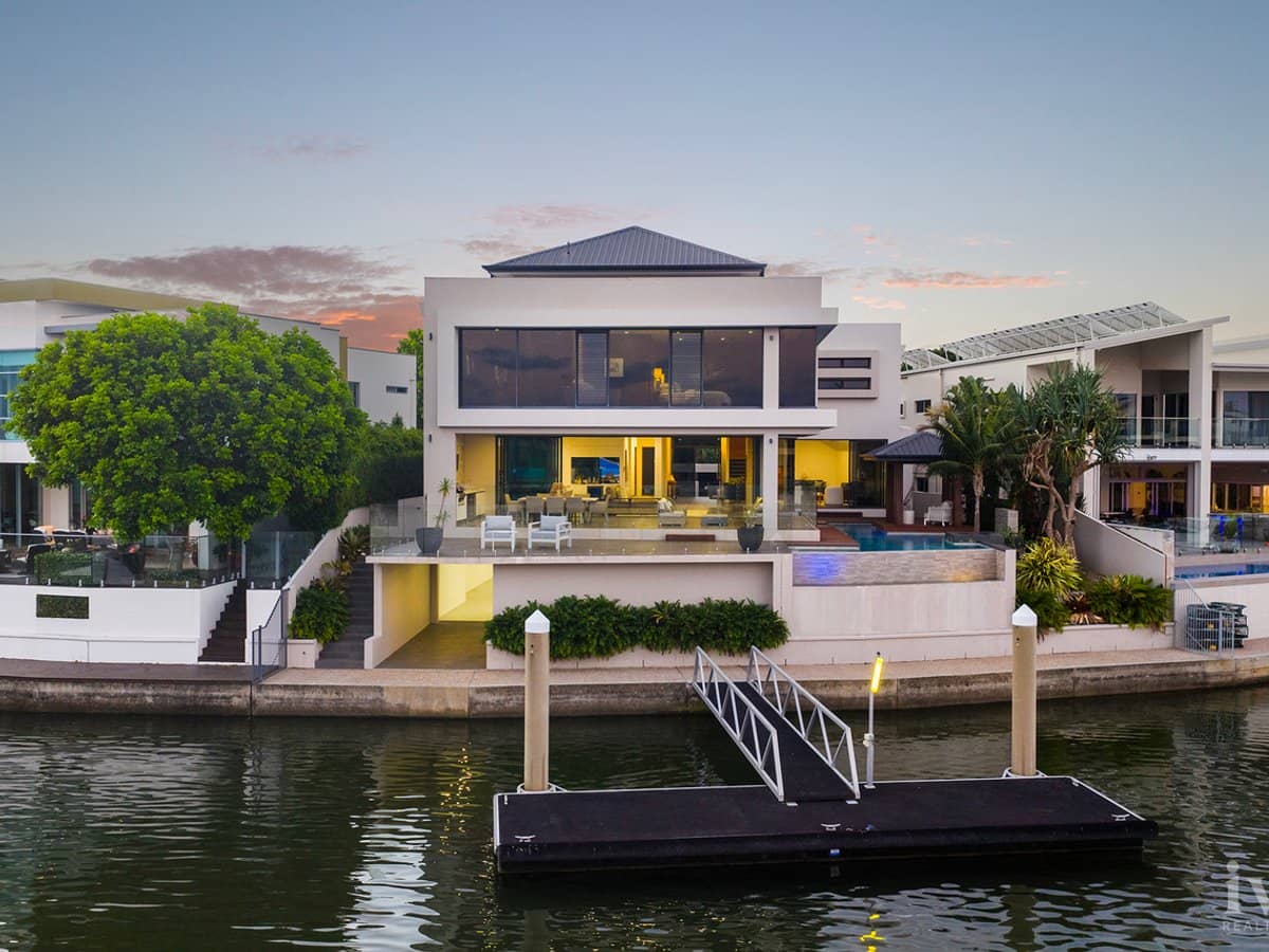 20 Hampton Court, Sovereign Islands - Thumbnail 29