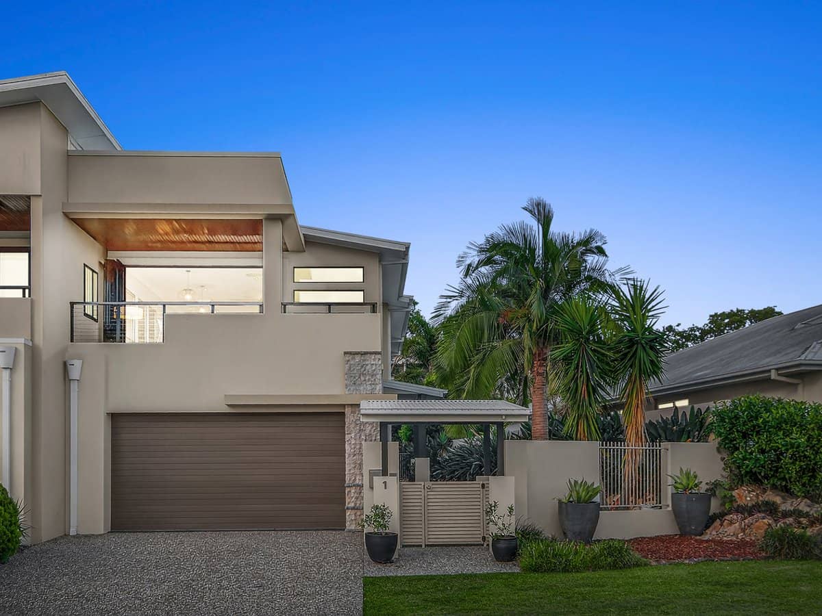 6009 The Boulevard, BENOWA - Thumbnail 1