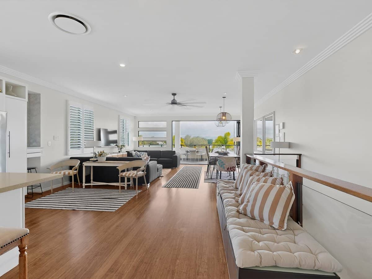 6009 The Boulevard, BENOWA - Thumbnail 6