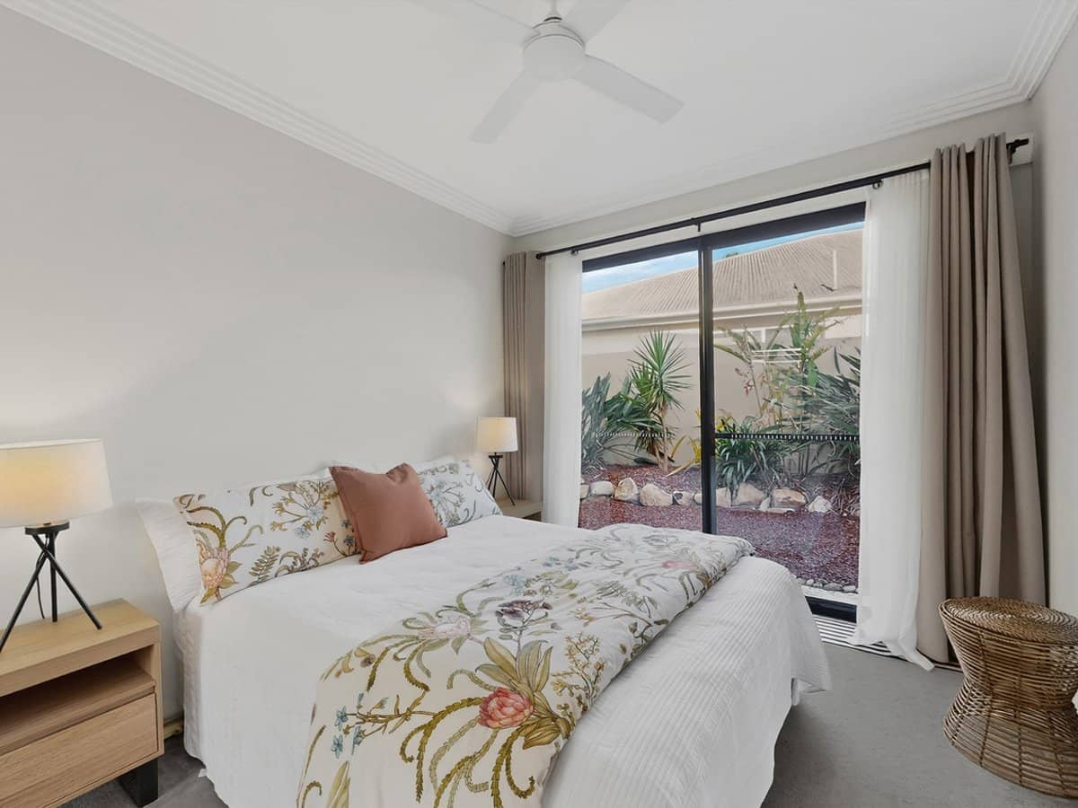 6009 The Boulevard, BENOWA - Thumbnail 20