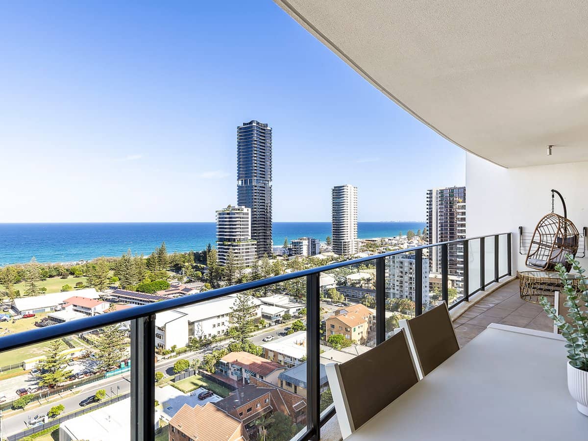 22 Surf Parade, BROADBEACH - Thumbnail 1