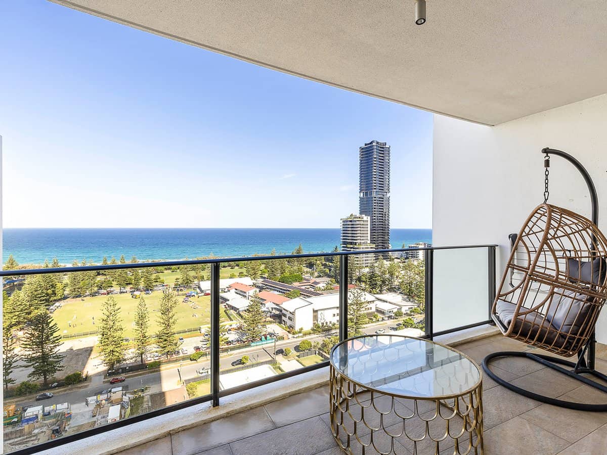 22 Surf Parade, BROADBEACH - Thumbnail 14