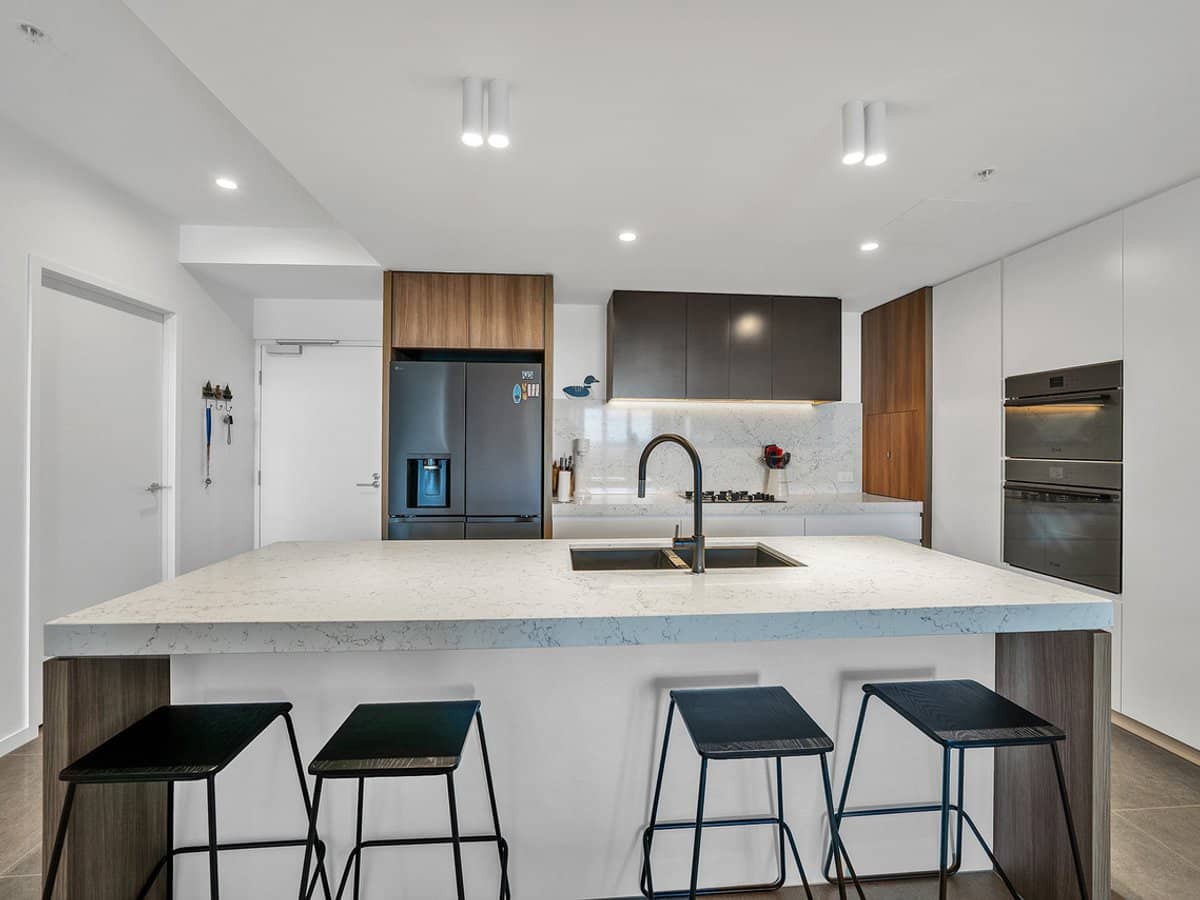 21 Ross Street, BENOWA - Thumbnail 4