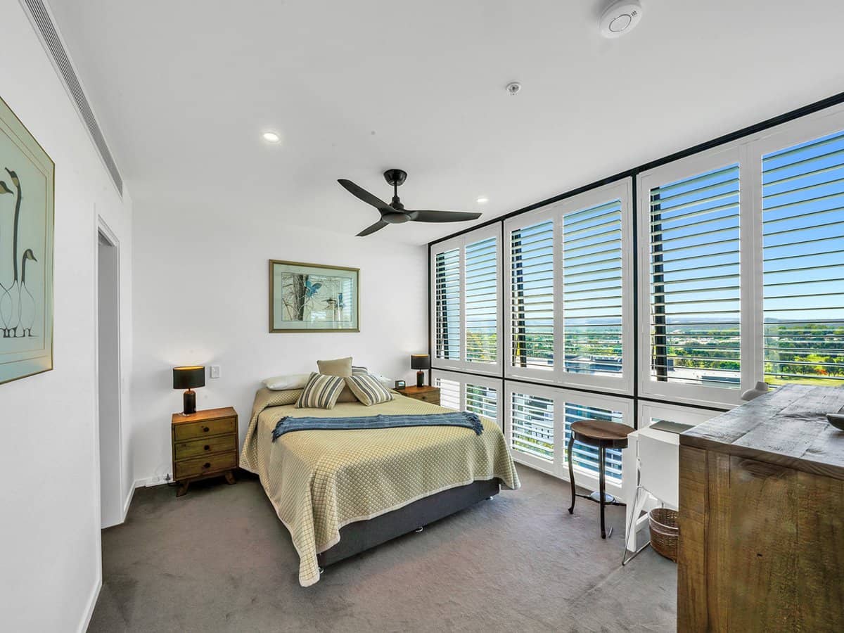 21 Ross Street, BENOWA - Thumbnail 8