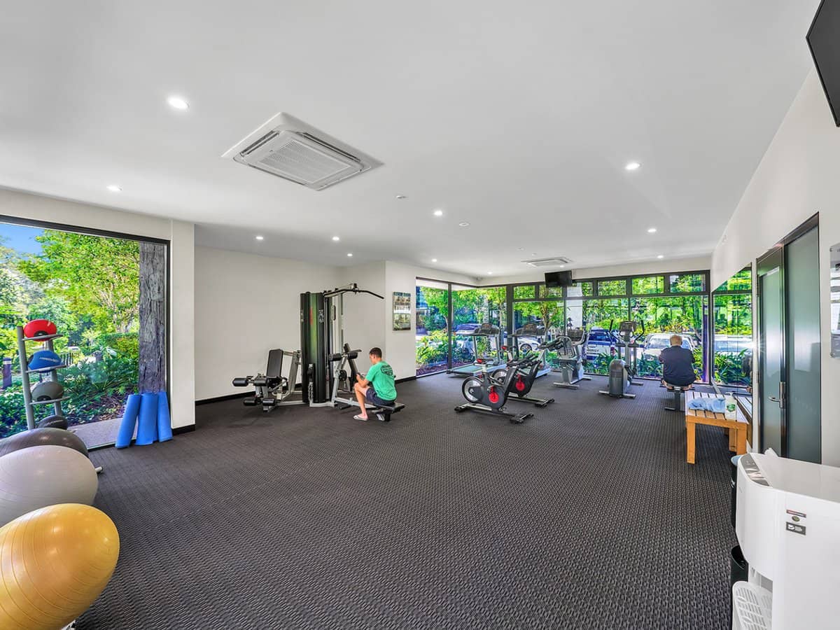 21 Ross Street, BENOWA - Thumbnail 21