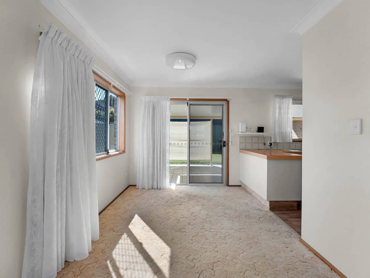 38 Camelot Crescent, Hollywell - Thumbnail 5