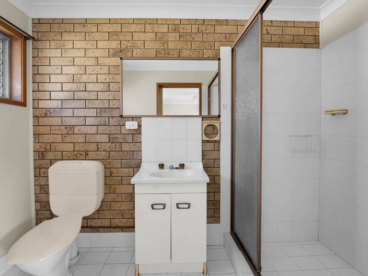 38 Camelot Crescent, Hollywell - Thumbnail 9