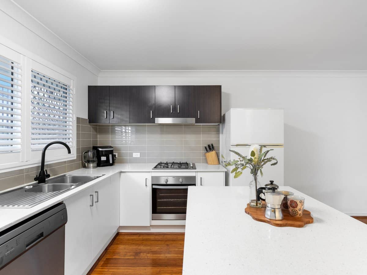 24 Summit Parade, BAHRS SCRUB - Thumbnail 2