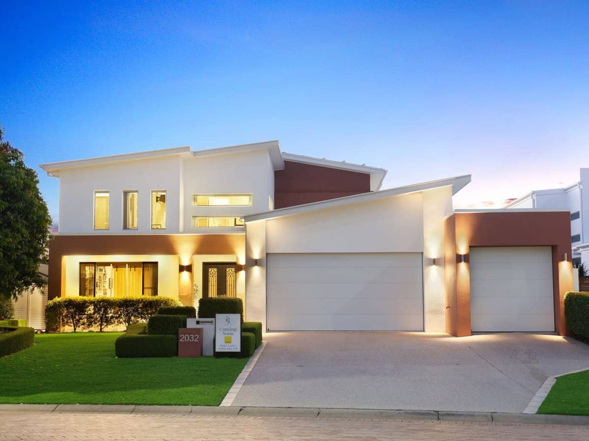 2032 The Circle, Sanctuary Cove - Thumbnail 1