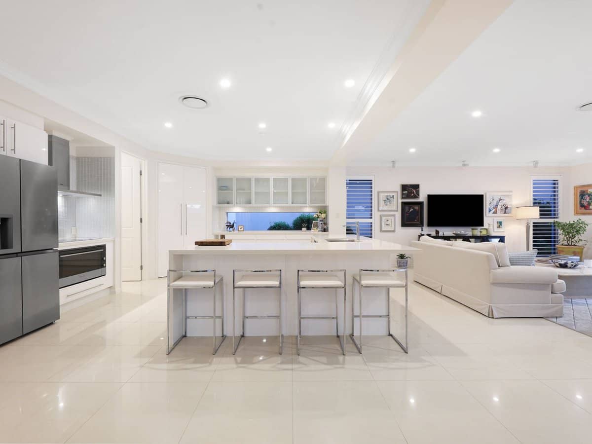 2032 The Circle, Sanctuary Cove - Thumbnail 4