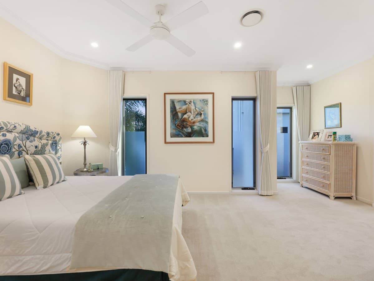 2032 The Circle, Sanctuary Cove - Thumbnail 13